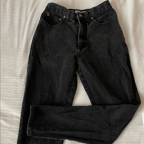 black high waisted mom jeans - Picture 1 of 3